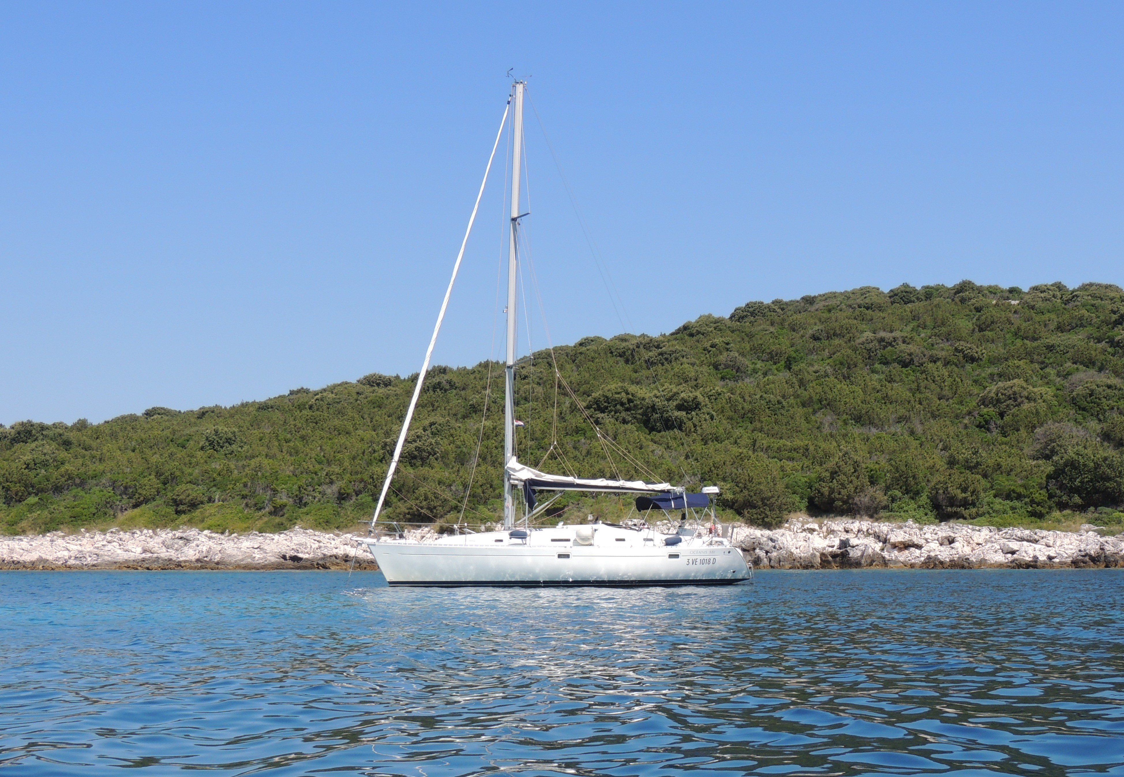 Beneteau Oceanis 381